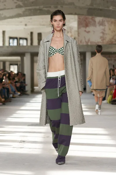 Look 55